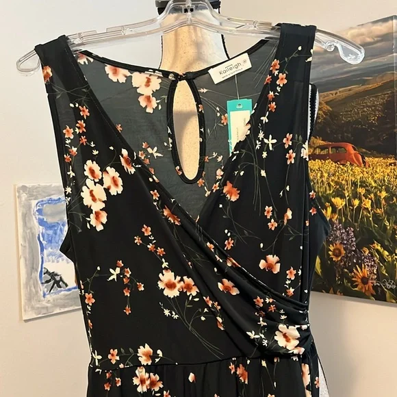 NWT Kayleigh Loretta Cropped Jumpsuit - Picture 2 of 8